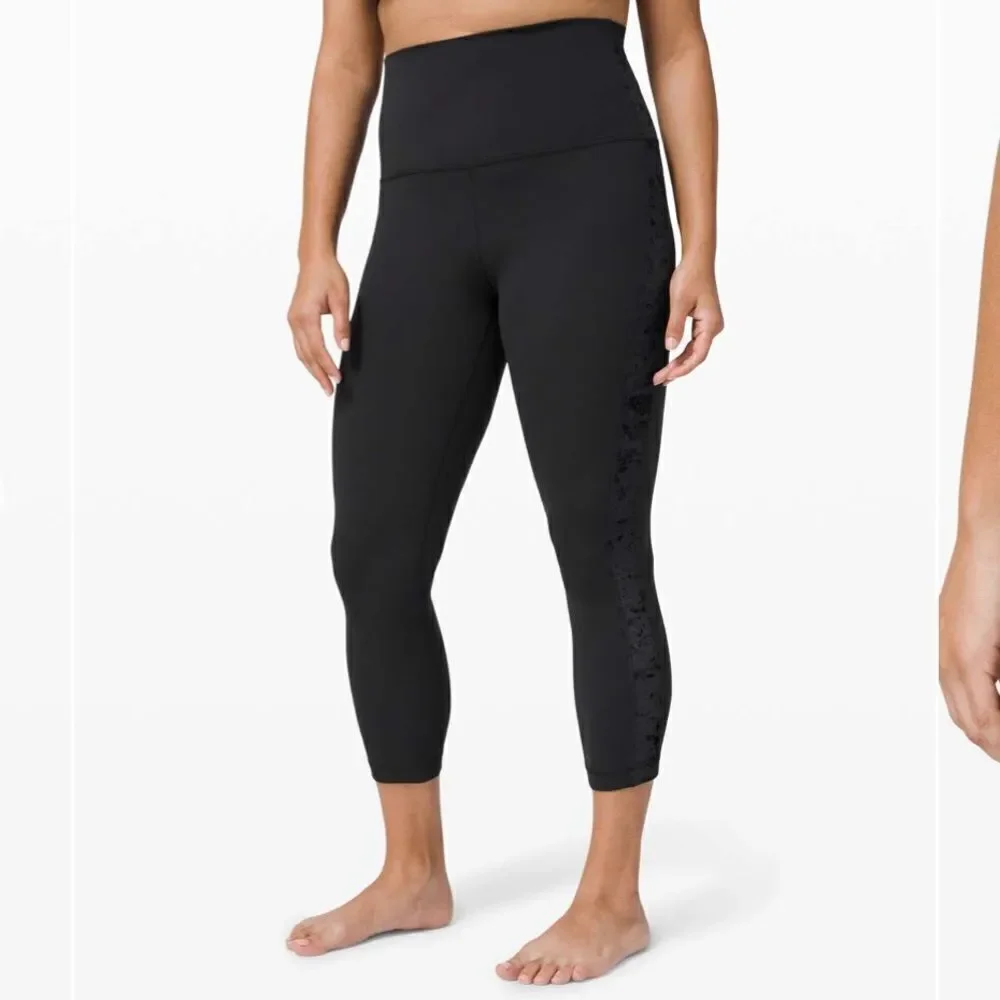 Lululemon Align Super High-Rise Crop *Crushed Velvet Black
